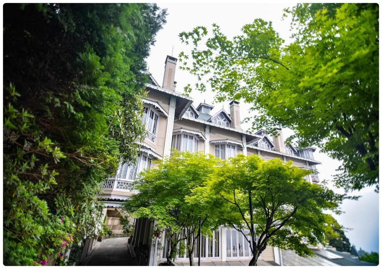 Cedar Inn Дарджилинг Экстерьер фото